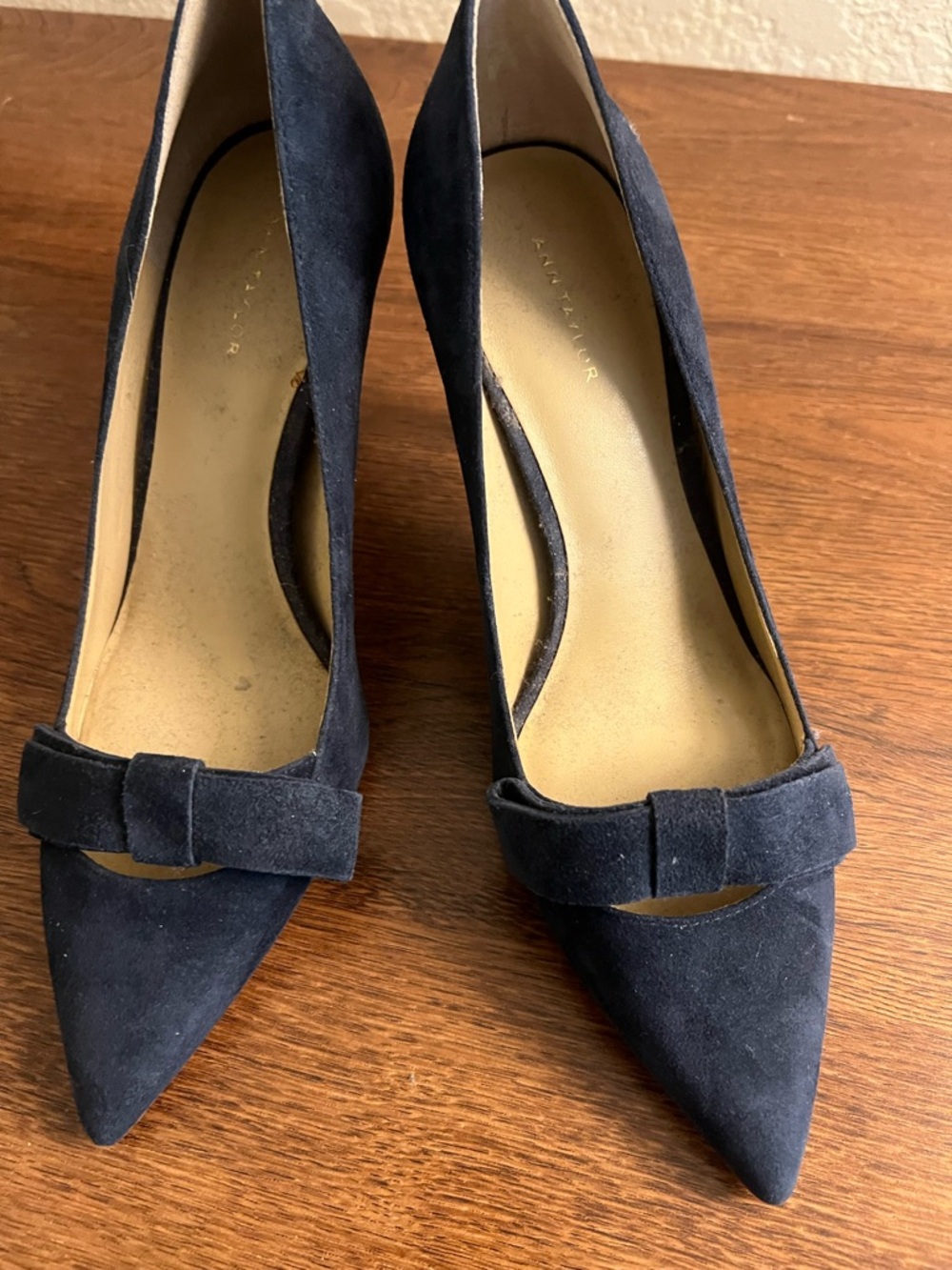 Ann Taylor Dark Blue Suede Pointed-Toe Pumps with Bow